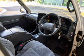 1994 TOYOTA HIACE VAN 1KZ-TE SUPER CUSTOM