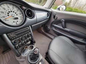 2004 MINI COOPER HATCHBACK 4-CYL, 1.6 LITER HATCHBACK 2D