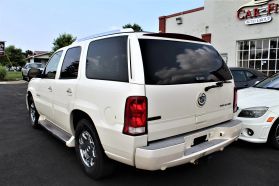 2005 CADILLAC ESCALADE SUV V8, 6.0 LITER SPORT UTILITY 4D