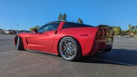 2005 CHEVROLET CORVETTE COUPE V8, 6.0 LITER COUPE 2D
