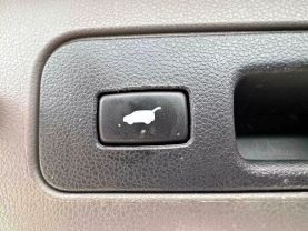 2015 Honda Odyssey Touring Elite Minivan 4d - Image 14