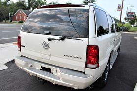 2005 CADILLAC ESCALADE SUV V8, 6.0 LITER SPORT UTILITY 4D