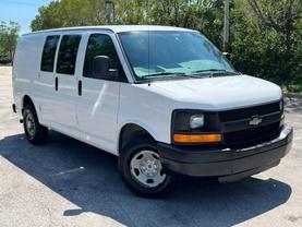 2004 CHEVROLET EXPRESS 2500 CARGO CARGO WHITE AUTOMATIC - Citywide Auto Group LLC