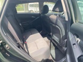 2012 TOYOTA MATRIX WAGON GREEN MANUAL - Auto Spot