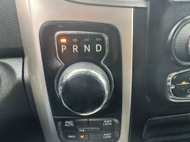 2017 RAM 1500 CREW CAB PICKUP GREEN AUTOMATIC - Auto Spot