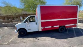 2000 GMC SAVANA CUTAWAY VAN V8, 5.7 LITER VAN CAB-CHASSIS 2D
