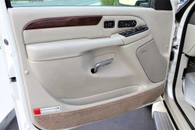 2005 CADILLAC ESCALADE SUV V8, 6.0 LITER SPORT UTILITY 4D