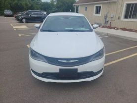 2015 CHRYSLER 200 SEDAN V6, 3.6 LITER 200S SEDAN 4D