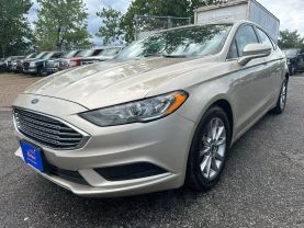 2017 FORD FUSION SEDAN GOLD AUTOMATIC - Auto Spot