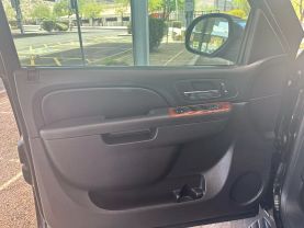 2013 CHEVROLET AVALANCHE SUV V8, FLEX FUEL, 5.3 LITER BLACK DIAMOND LT SPORT UTILITY PICKUP 4D 5 1/4 FT at The One Autosales Inc in Phoenix , AZ 85022  33.60461470880989, -112.03641575767358