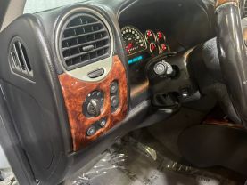 2007 GMC ENVOY SUV V8, 5.3 LITER DENALI SPORT UTILITY 4D
