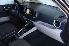 2020 Hyundai Venue - Image 10