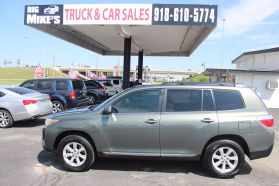 Used 2013 TOYOTA HIGHLANDER for $16,700 at Big Mikes Auto Sale in Tulsa, OK 36.0895488,-95.8606504