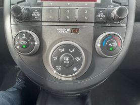 2010 KIA SOUL WAGON GREEN AUTOMATIC - Auto Spot
