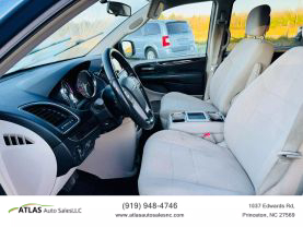 2011 CHRYSLER TOWN & COUNTRY VAN V6, 3.6 LITER TOURING MINIVAN 4D