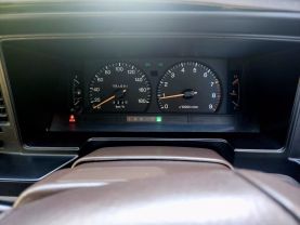 1990 TOYOTA CROWN SEDAN 1G-GE ROYAL SALOON