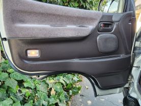 1998 TOYOTA HIACE VAN 1KZ-TE SUPER CUSTOM LIMITED