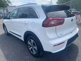 2017 KIA NIRO WAGON WHITE AUTOMATIC - Auto Spot