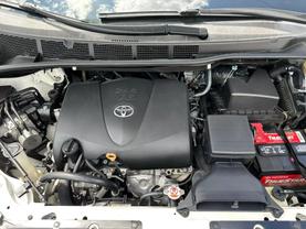 Used 2017 TOYOTA SIENNA PASSENGER V6, 3.5 LITER SE MINIVAN 4D - LA Auto Star located in Virginia Beach, VA