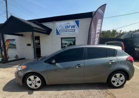 2016 KIA FORTE5 HATCHBACK 4-CYL, GDI, 2.0 LITER LX HATCHBACK 4D