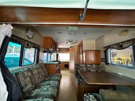 2008 R-VISION TRAIL-CRUISER - WHITE  - - Citywide Auto Group LLC
