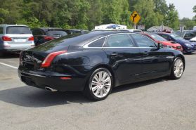 2015 Jaguar Xj - Image 5