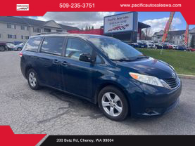 2011 TOYOTA SIENNA VAN V6, 3.5 LITER LE MINIVAN 4D