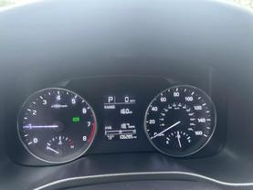 2017 HYUNDAI ELANTRA SEDAN RED AUTOMATIC - Auto Spot