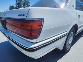 1990 TOYOTA CROWN SEDAN 1G-GE ROYAL SALOON