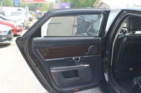 2015 Jaguar Xj - Image 23
