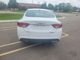 2015 CHRYSLER 200 SEDAN V6, 3.6 LITER 200S SEDAN 4D