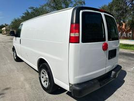 2013 CHEVROLET EXPRESS 1500 CARGO CARGO WHITE  AUTOMATIC - Citywide Auto Group LLC