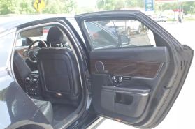 2015 Jaguar Xj - Image 20