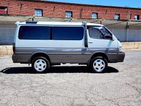 1998 TOYOTA HIACE VAN 1KZ-TE SUPER CUSTOM LIMITED