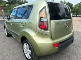 2010 KIA SOUL WAGON GREEN AUTOMATIC - Auto Spot