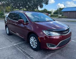 2017 CHRYSLER PACIFICA PASSENGER V6, 3.6 LITER TOURING-L MINIVAN 4D