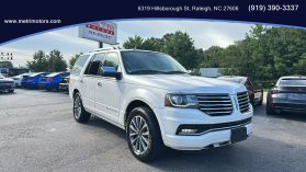 2016 Lincoln Navigator - Image 1