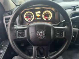 2016 RAM 1500 QUAD CAB PICKUP GRAY AUTOMATIC - Auto Spot