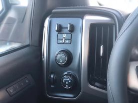 2016 GMC SIERRA 1500 CREW CAB PICKUP V8, ECOTEC3, 6.2 LITER DENALI PICKUP 4D 5 3/4 FT
