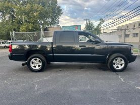 2010 DODGE DAKOTA CREW CAB PICKUP BLACK AUTOMATIC - Auto Spot