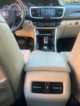 2017 Honda Accord - Image 21