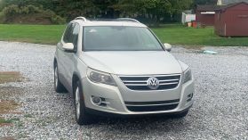 2010 VOLKSWAGEN TIGUAN SUV 4-CYL, TURBO, 2.0 LITER S 4MOTION SPORT UTILITY 4D