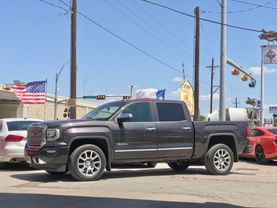 2016 GMC SIERRA 1500 CREW CAB PICKUP V8, ECOTEC3, 6.2 LITER DENALI PICKUP 4D 5 3/4 FT