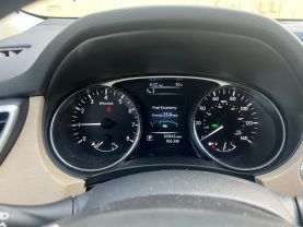 2016 Nissan Rogue - Image 17