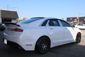 2017 LINCOLN MKZ SEDAN V6, TWIN TURBO, 3.0 LITER RESERVE SEDAN 4D