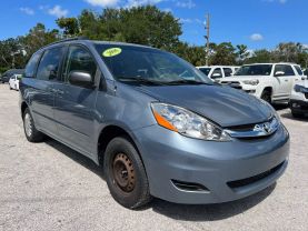 2006 TOYOTA SIENNA PASSENGER BLUE AUTOMATIC -  V & B Auto Sales