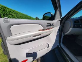 2009 GMC YUKON SUV V8, FLEX FUEL, 5.3 LITER SLT SPORT UTILITY 4D