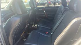 2012 TOYOTA HIGHLANDER