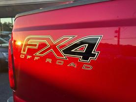 Used 2014 FORD F250 SUPER DUTY CREW CAB PICKUP V8, TURBO DIESEL, 6.7L XLT PICKUP 4D 6 3/4 FT - LA Auto Star located in Virginia Beach, VA