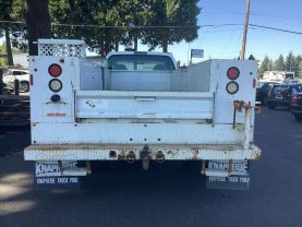 2004 Ford F550 Super Duty Regular Cab & Chassis - Image 5